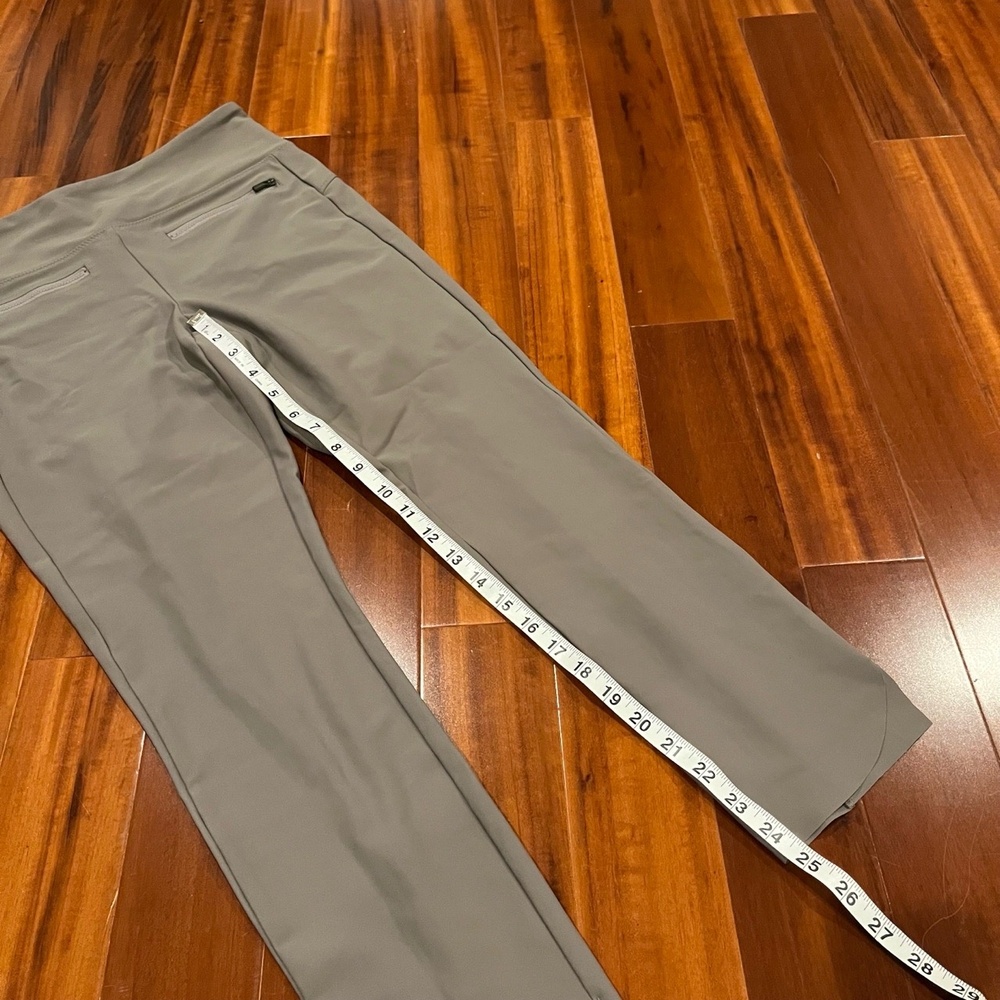 Athleta Leggings Zip Pocket Taupe Gray Pants Slim Fit Thicker Stretch Medium‎ - Picture 7 of 8